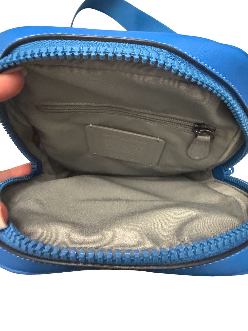 Coach Men's Blue Signature Crossbody Sling Bag - Picture 5 of 7